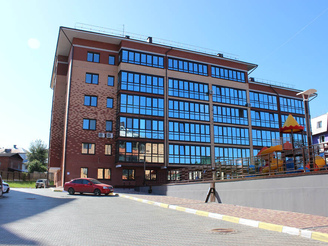 Многожэтажный дом. Кирпич лотос